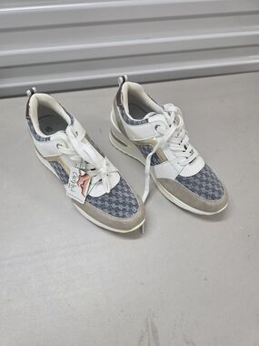 Cestfini Women's Shoes Size 40